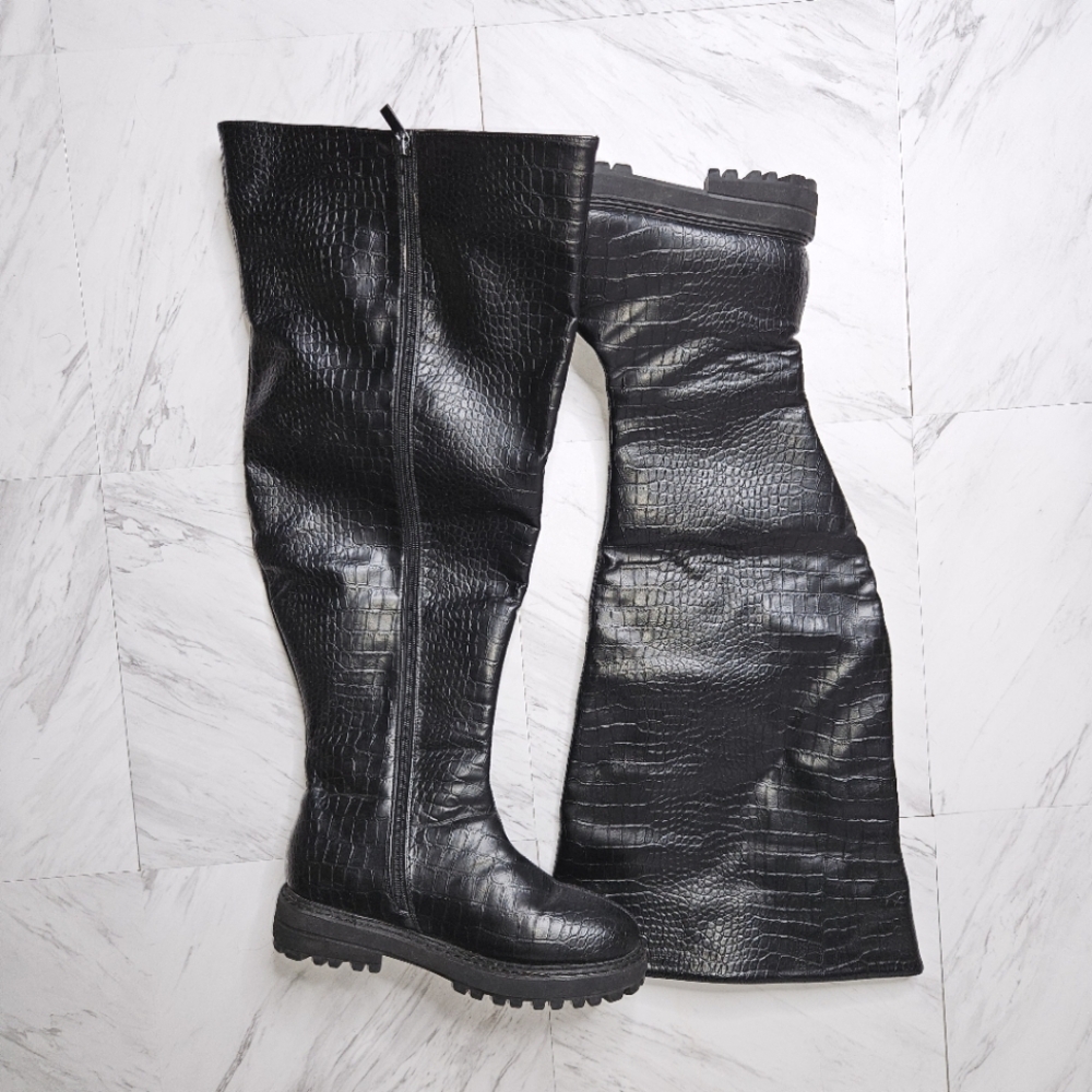 Fashion to fogure Malia Over-The-Knee Crocodile Texture Boots